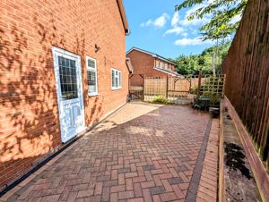 Photo 18- click for photo gallery